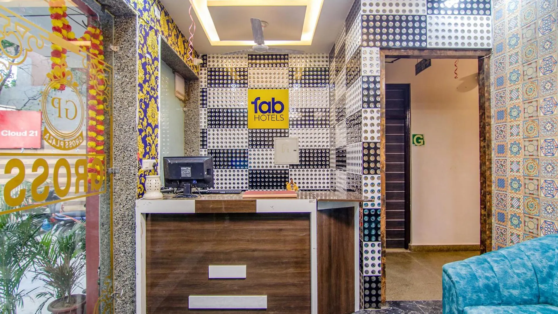 Fabexpress Gross Plaza Hotel New Delhi